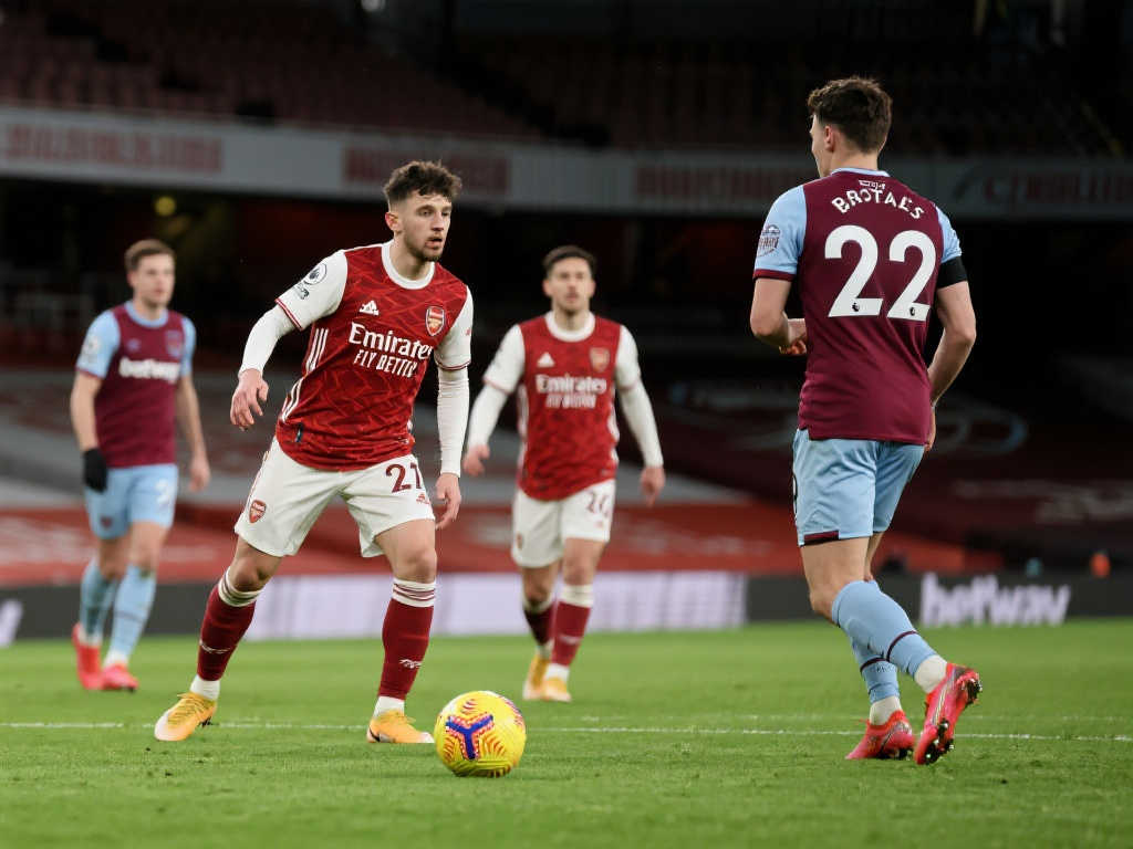 升班马正在 升班马正在